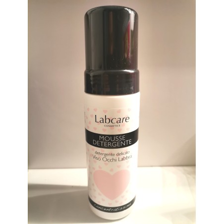 MOUSSE DETERGENTE DELICATO VISO, OCCHI, LABBRA 150 ML CON ESTRATTI DI CALENDULA, CAMOMILLA, MANDORLA, PANTENOLO  RIMUOVE L