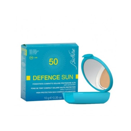 DEFENCE SUN FONDOTINTA COMPATTO SPF 50+ TONALITÀ AMBRA 01  RESISTENTE AL SEBO E AL SUDORE  MINIMIZZA LE IMPERFEZIONI E DON